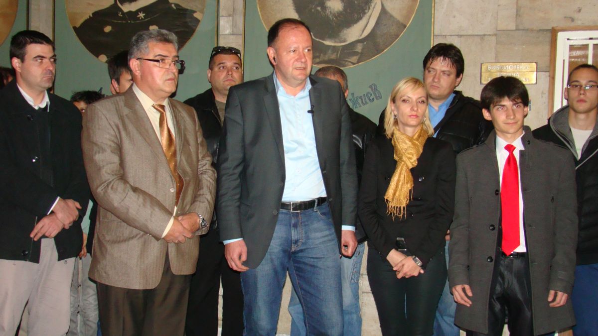 Михаил Миков: Лявата политика означава справедливост и солидарност за всеки българин 