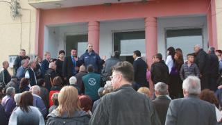 Цветан Цветанов в село Бисер: Номер 12 е бъдещето за община Харманли