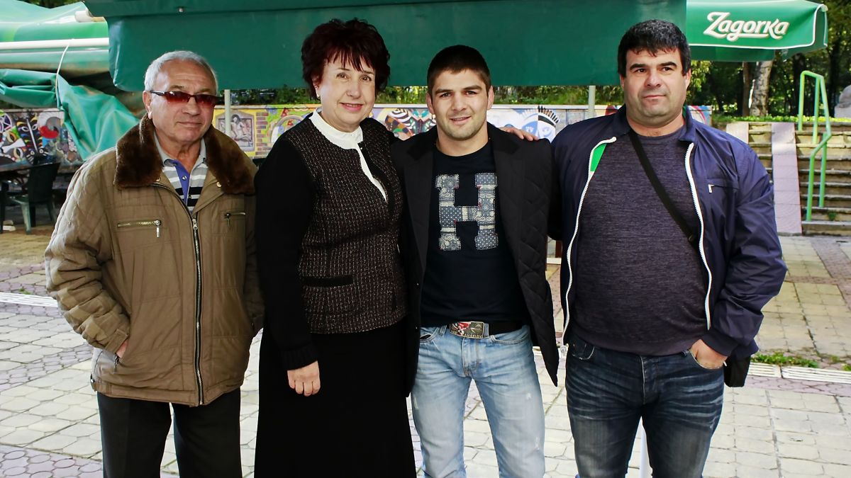 Кандидатите на ГЕРБ за кметове на Перник и на кв. “Изток“ се срещнаха с представители на спорта