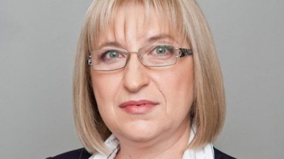 Цецка Цачева: Очаквам победа на разума, градовете се крепят на духовни стълбове