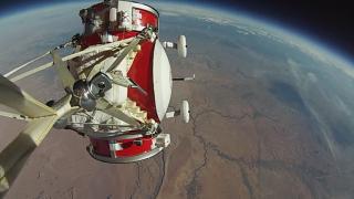 След 2 години: Летим до космоса като волни птички