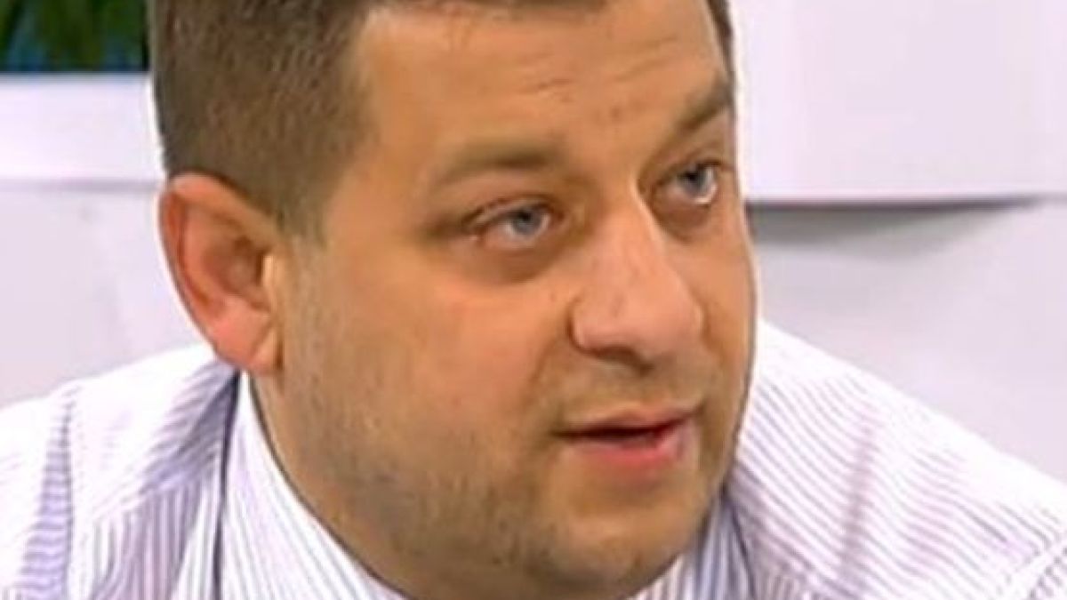 Николай Марков: Гранатата, с която е стреляно по Алексей Петров, не е приведена в бойна готовност