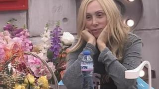 Шок! Вижте как Кристина Димитрова опъва маркуча СНИМКА 