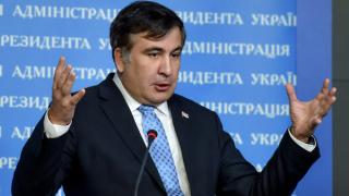 Изкараха спешно Саакашвили от затвора с хеликоптер 