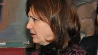Скандално: Бъчварова се крие в Лондон от полицейските протести и Волен Сидеров