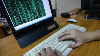 Хакери искат 1000 евро откуп за ударен компютър