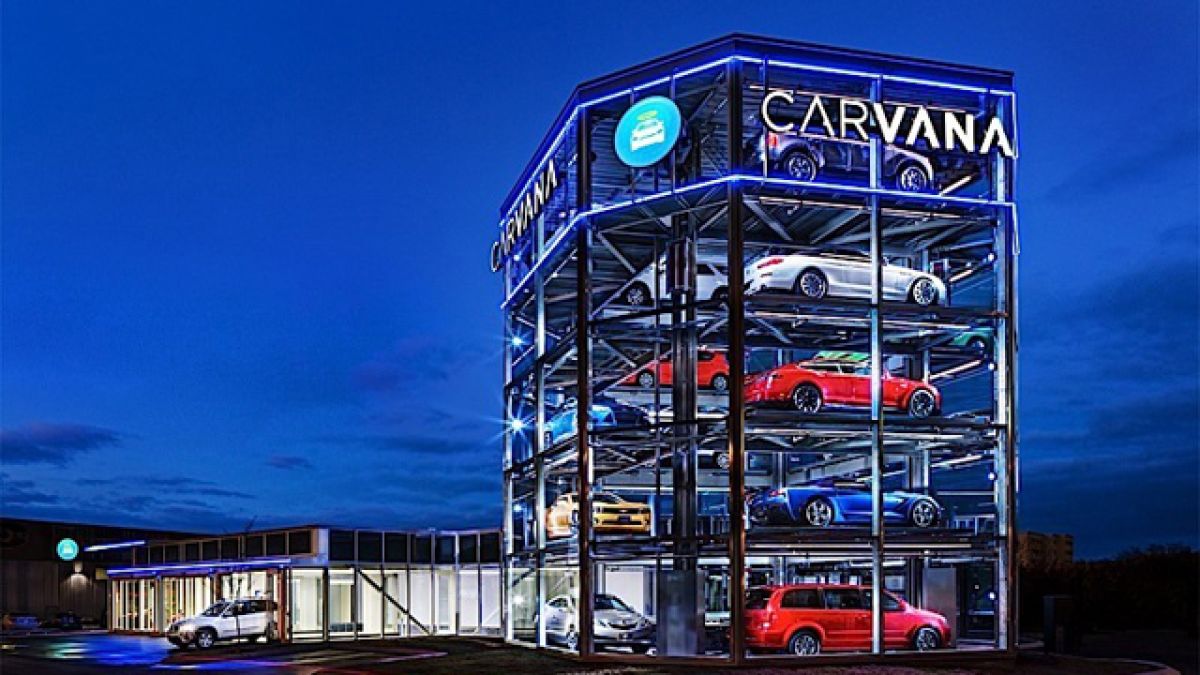 Carvana е 5-етажна вендинг машина за автомобили