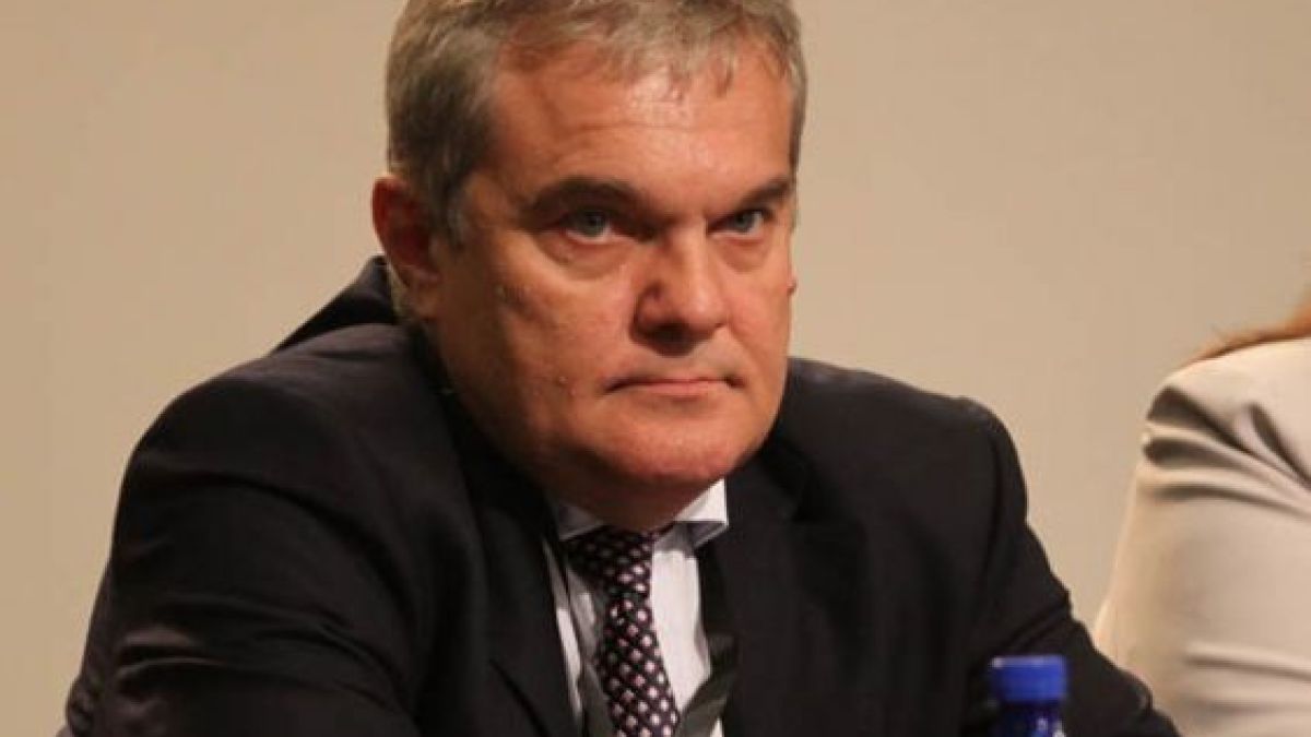 Само пред БЛИЦ! Румен Петков за манипулациите на "Галъп", закриването на ДОСТ и мълчанието на БСП