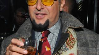 Евгени Минчев претърпя голям удар от близък до него човек