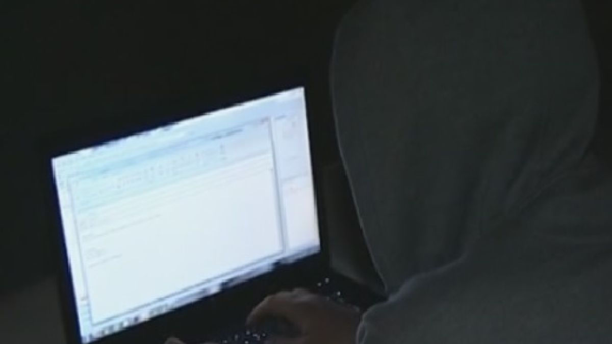 Българин видя шокиращи неща в "тъмната страна" на Интернет (ВИДЕО)