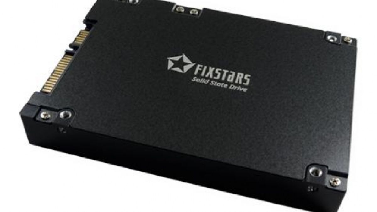 Fixstars представи най-големия в света флаш-диск с информационен обем 13 TB