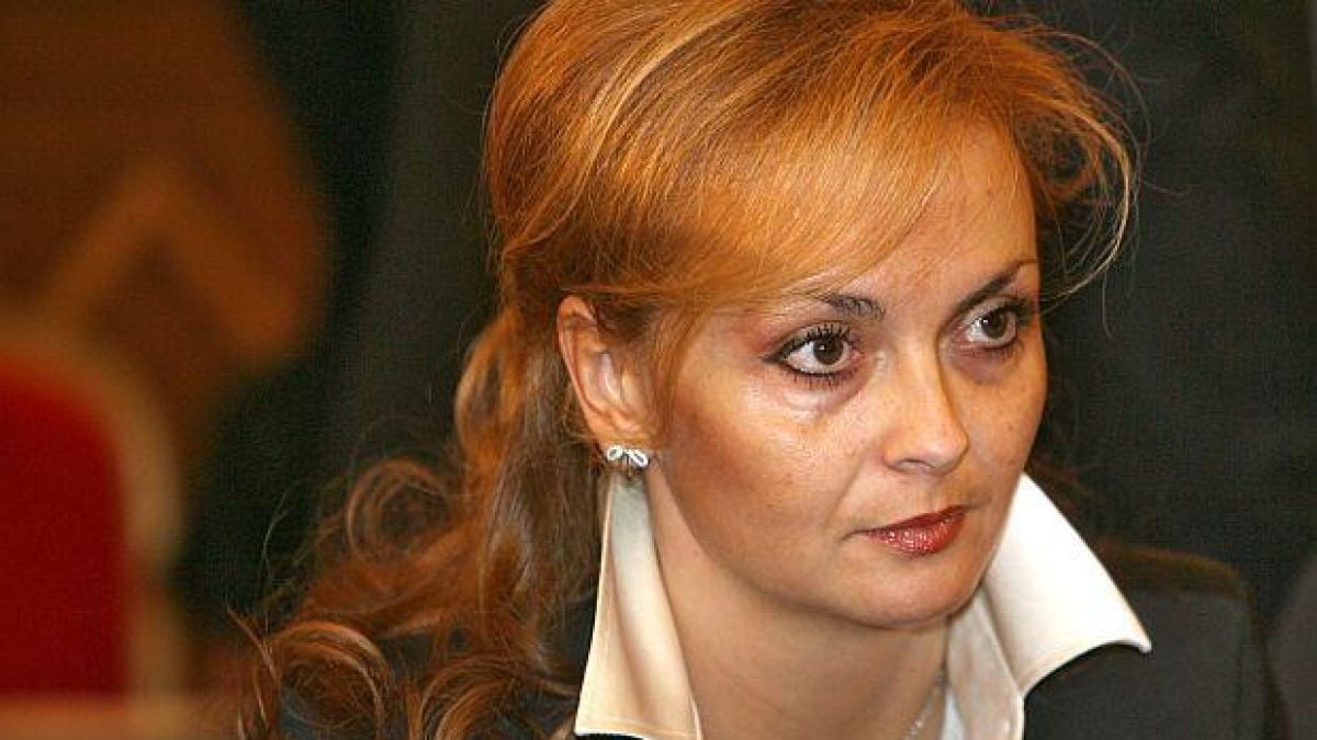 Поли Карастоянова вече не е зам.-председател на парламентарната група на ПФ
