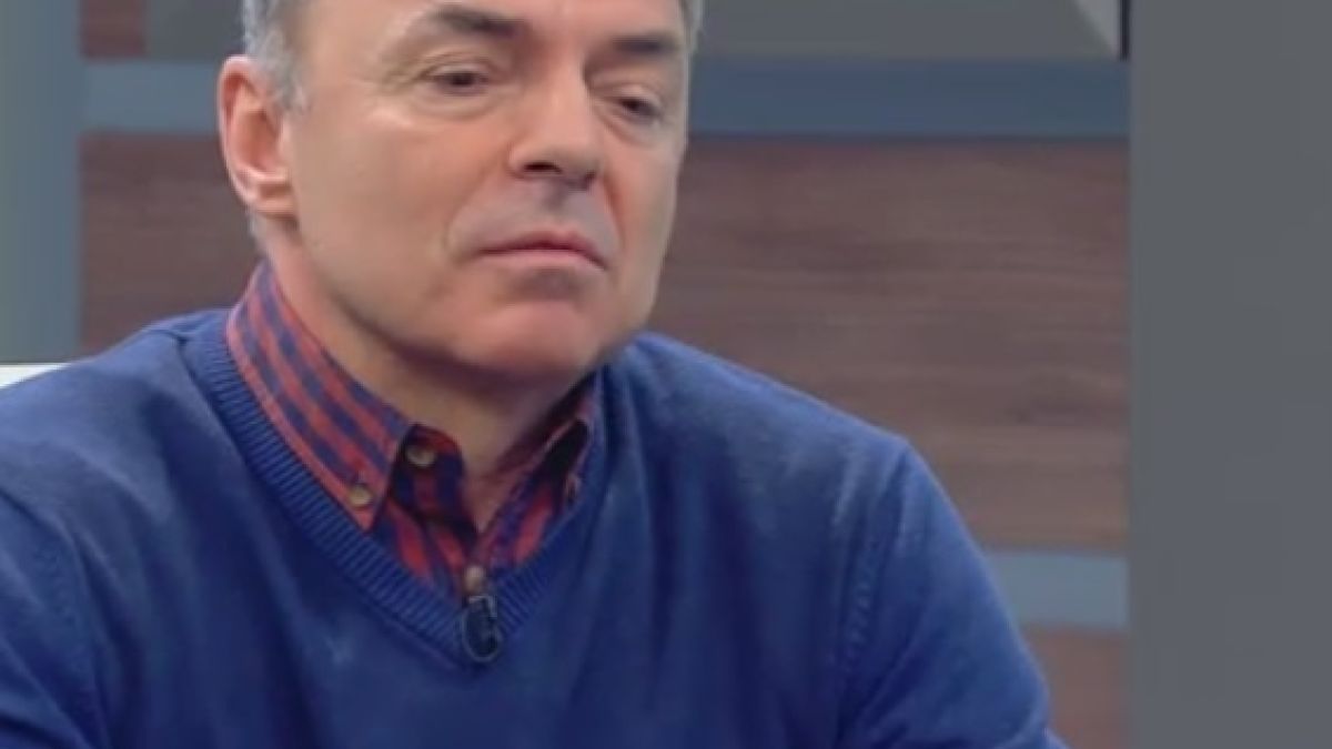 Бивш министър на образованието с предложение как да опазим българския епос в учебниците