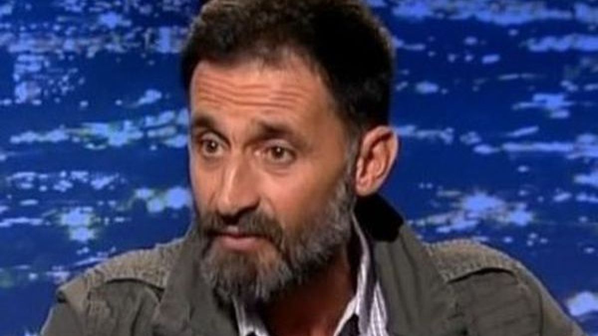 Първо в БЛИЦ: Роми с колове размазаха от бой фермер!