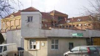 Репортаж в БЛИЦ: Варненският затвор става 3 звезди!