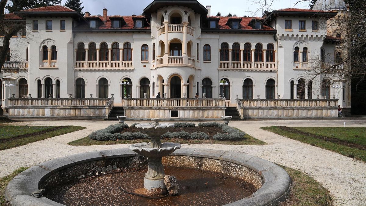 От двореца „Врана“ и пред погледа на Сакскобургготски стана ясна изключително важна новина, свързана с БГ политиката, мъжете и жените