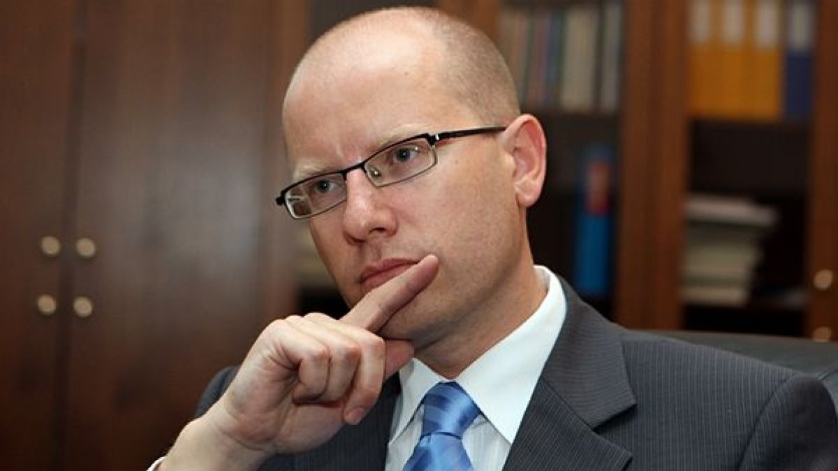 Чешкият премиер: Затворените граници могат да взривят нова война на Балканите