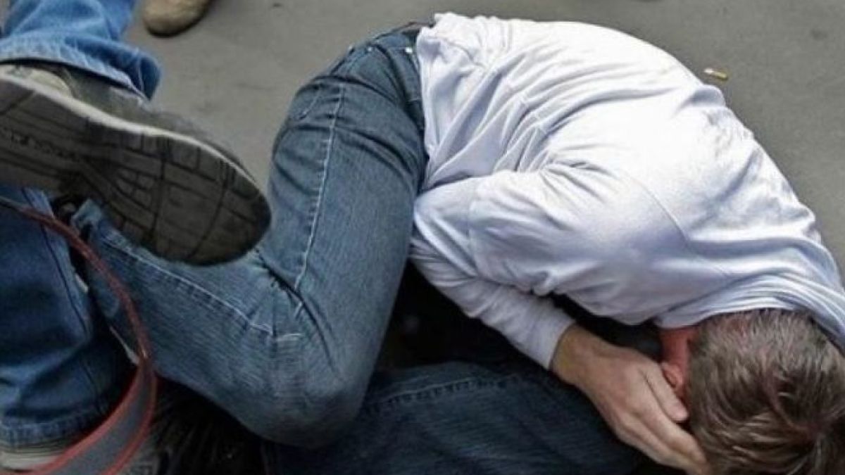 Меле! Братя пребиха двама пред несебърска дискотека