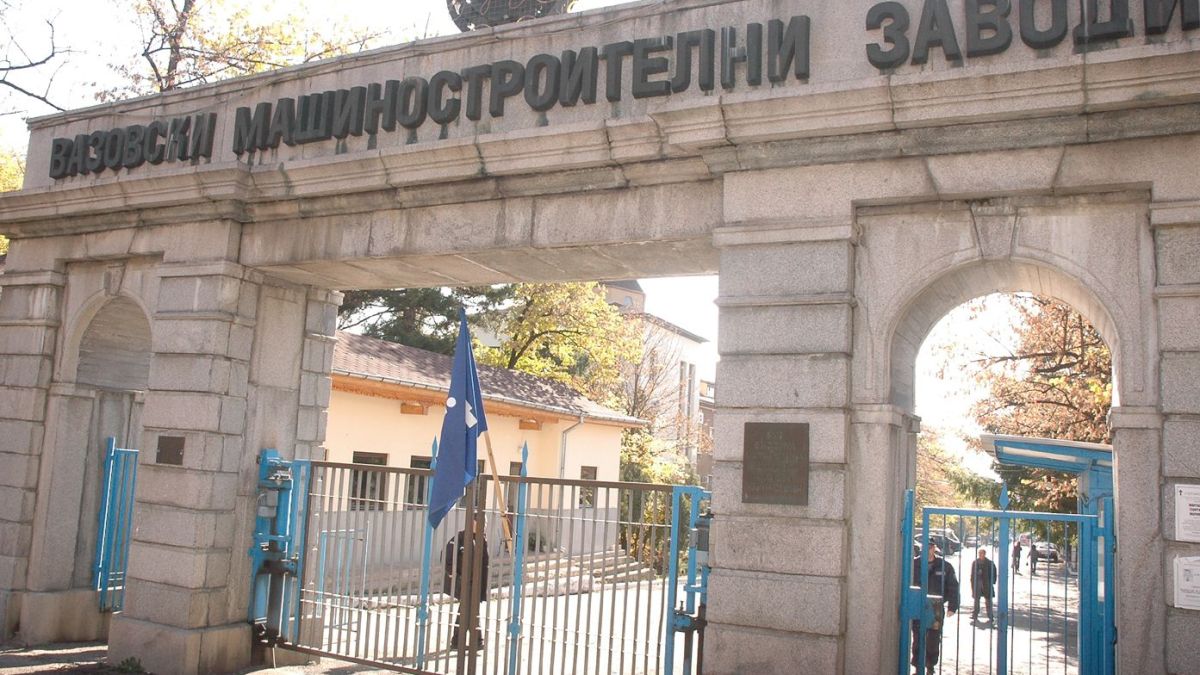 Край на агонията: Премиерът разпореди ВМЗ да преведе милионите на община Сопот