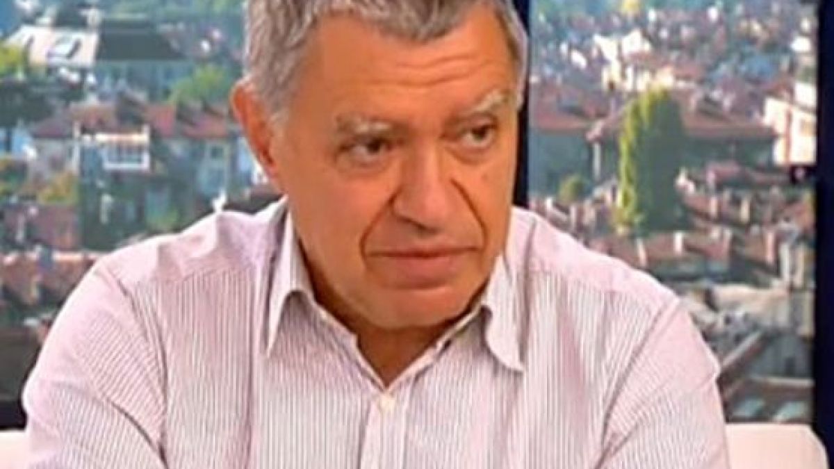 Проф. Михаил Константинов отсече в ефир: 12 клас да се махне със закон