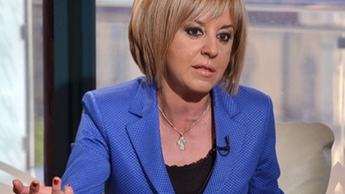 Мая Манолова на нож с „Топлофикация”