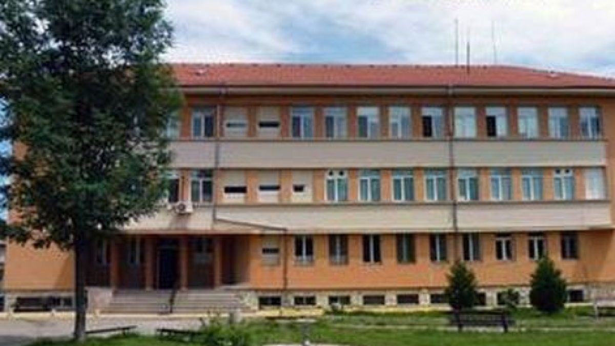 В навечерието на бунтове Ваньо Шарков обяви: Болницата в Берковица няма да бъде закривана