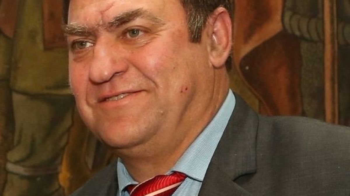 Изписаха Евстатиев от болницата, в Панагюрище решават да остане ли в ареста