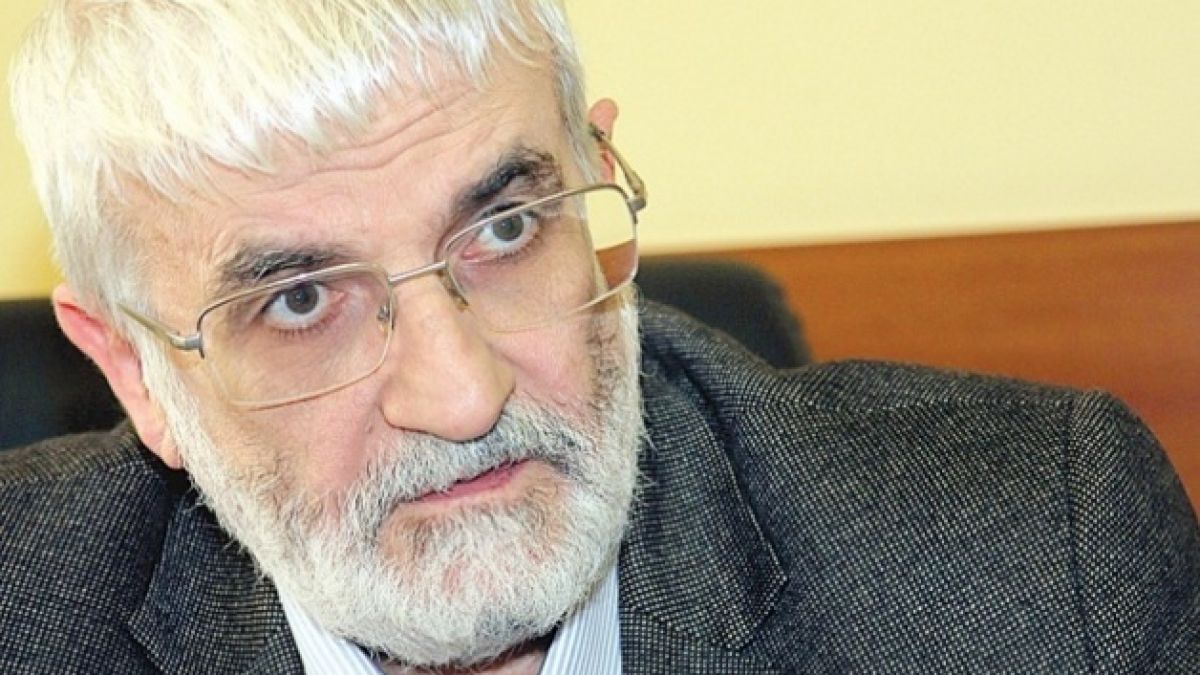 Проф. Валери Димитров: Секретният доклад ще потвърди категорично мащабна финансова измама в КТБ, източена от Цветан Василев 