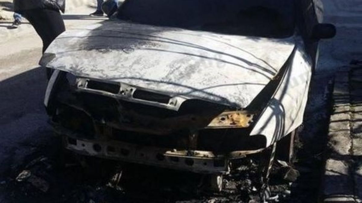 Подпалиха колата на санданчанката, спипана с 60 кила хероин