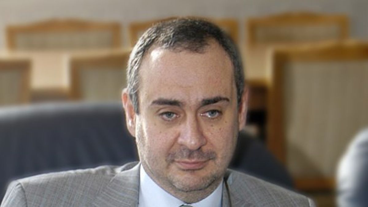Цацаров: Не бива да превръщаме държавното обвинение в политически игра