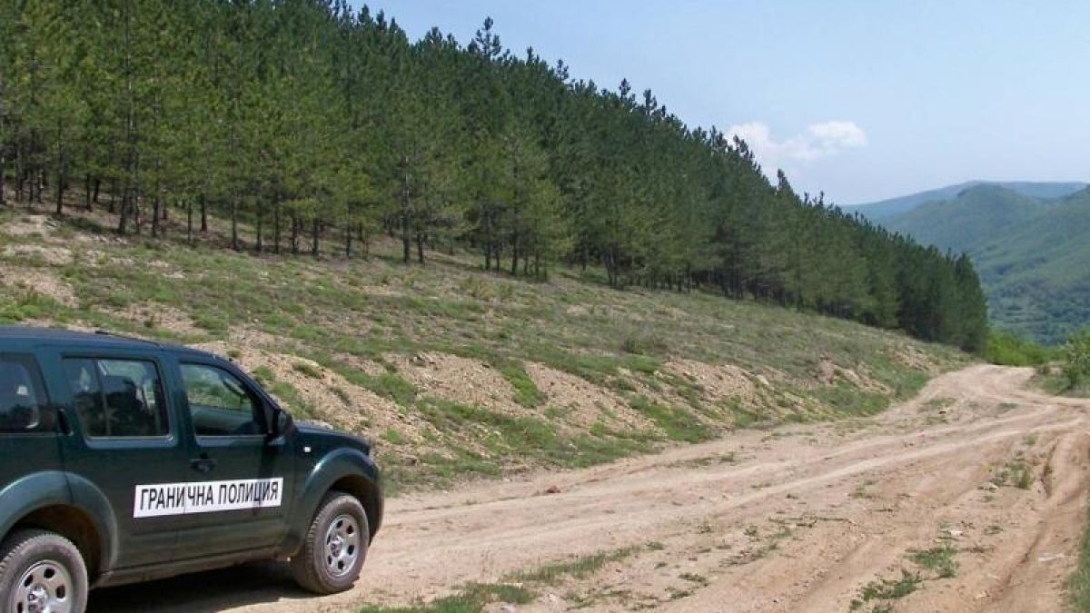 Проф. Вл. Чуков свърза убийството на полицаите в Бургас с ужаса край Елхово
