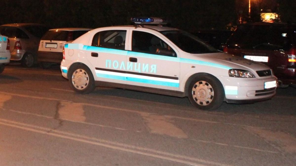 Издирван бандит атакува патрулка  след зрелищна гонка 
