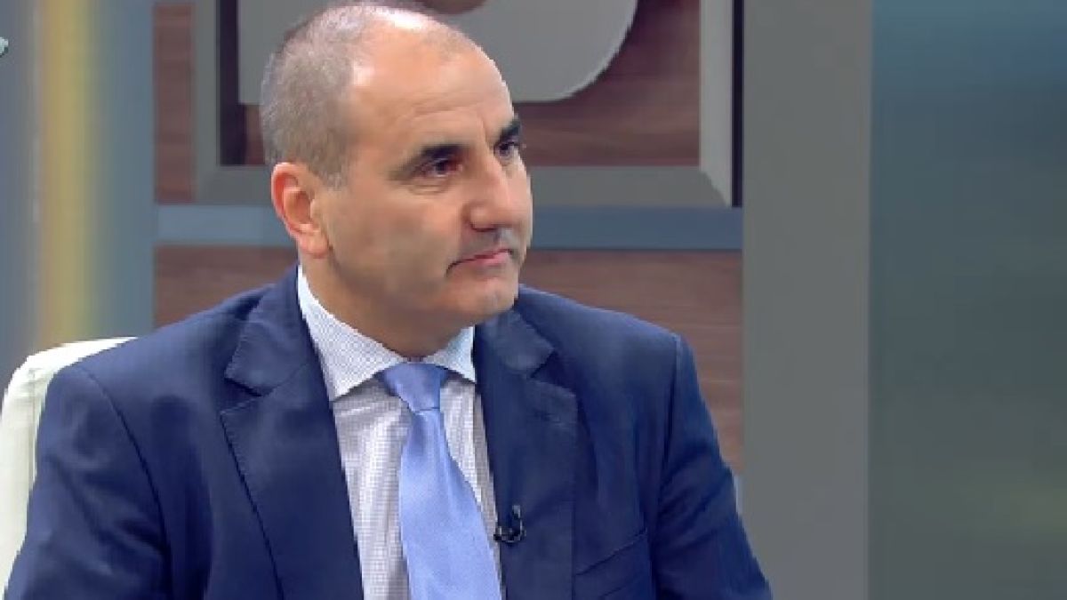 Цветан Цветанов: Защо Лозан Панов не говори за повишенията на съдиите, които ме осъдиха?