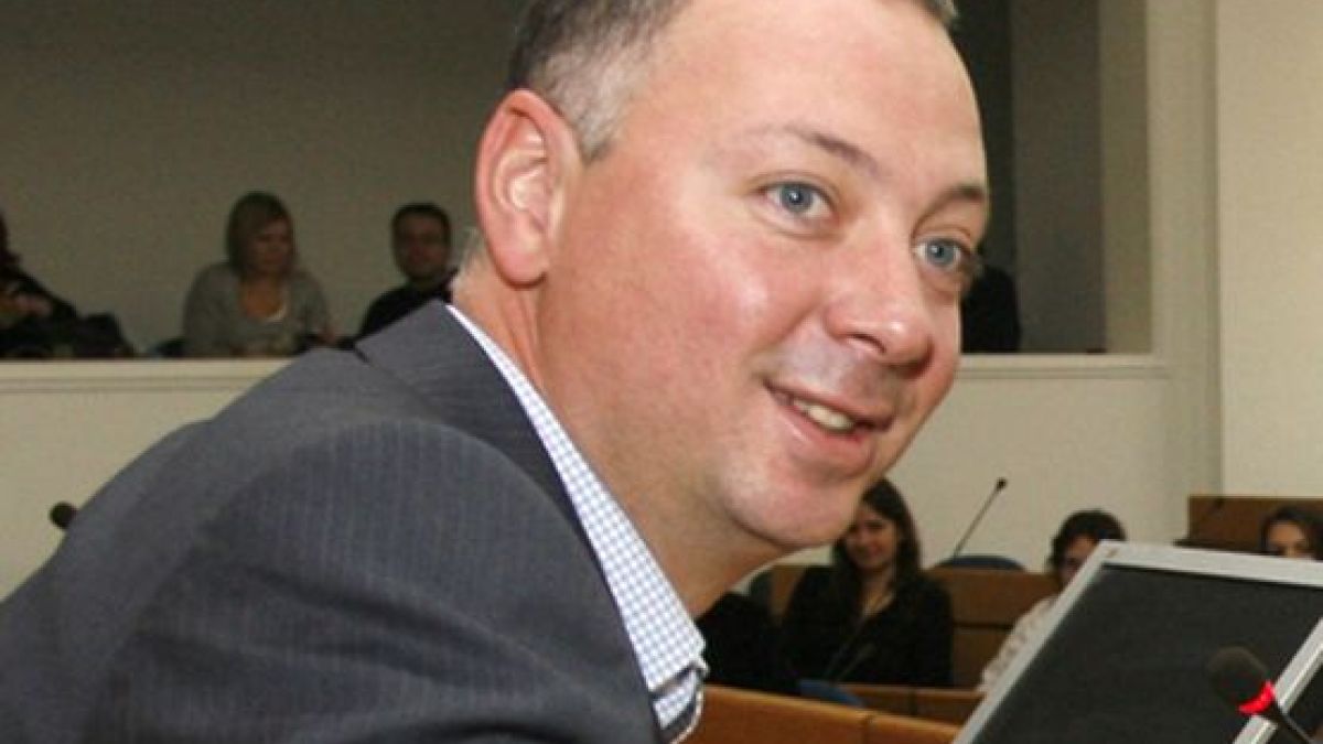 Росен Желязков се отказа от шеф на КЗК