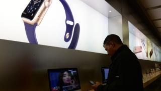 Apple Watch ще предупреждават собствениците си за сърдечни пристъпи