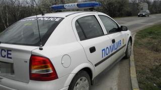 Майката на пишман крадец кълне люто колегите на сина си