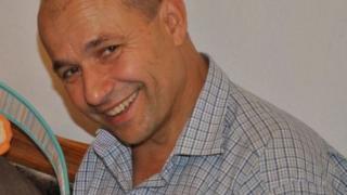 Не достигат средствата за лечението на пожарникаря от Пловдив! Да помогнем!