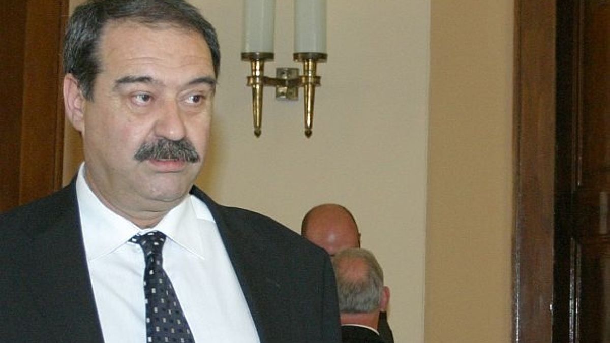 Афера: Бивш кмет на Видин източил над 100 бона с фалшиви договори за почистване на града
