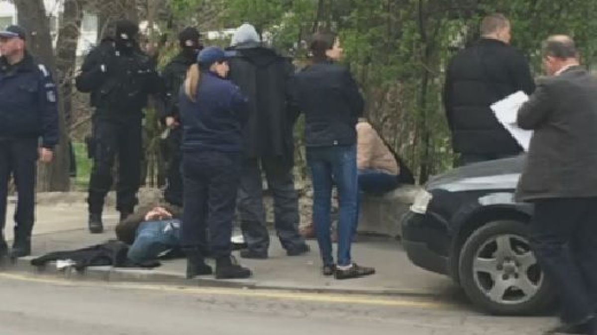 Студент изпял ченгетата с наркотиците