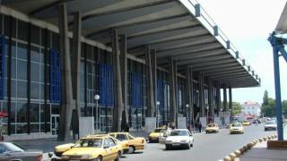 София: Отцепиха Централна гара заради сигнал за бомба