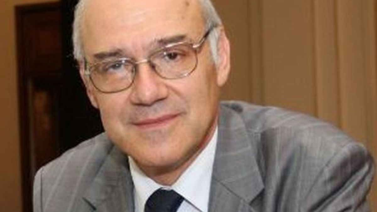Шефът на КЕВР пресметна с колко ще падне цената на газа от 1 октомври 