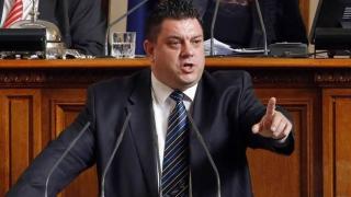Зафиров от БСП: Странна е срещата между ГЕРБ и ПП, те не се понасят 