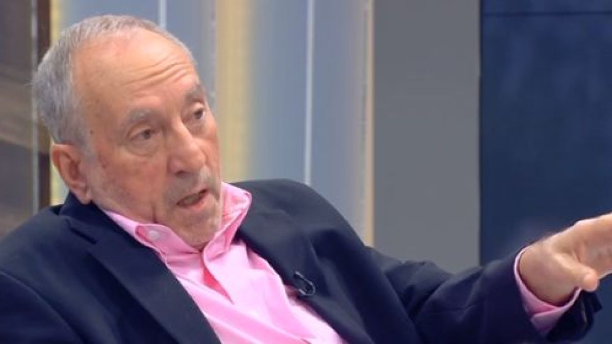 Алекс Алексиев: Бурката е израз на политически ислям, не е религиозен акт