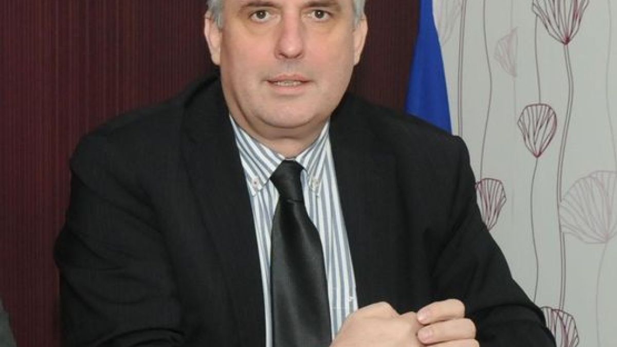Калфин съгласен с претенциите на родителите на деца с увреждания