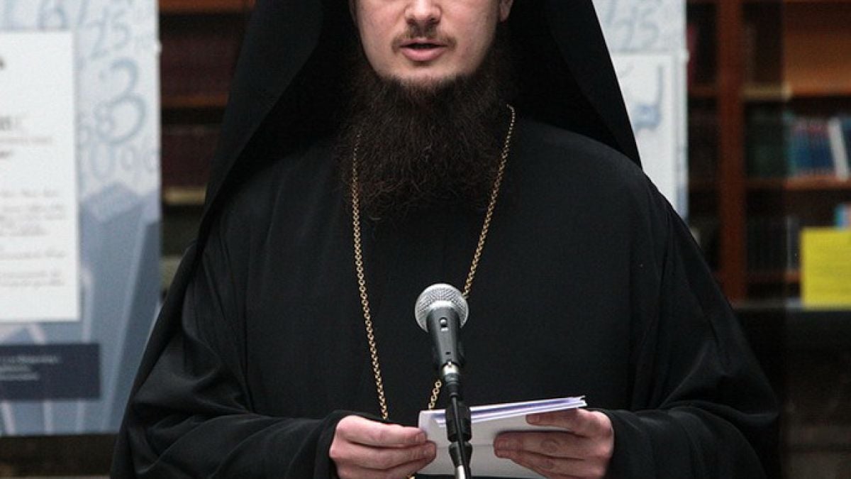 Архимандрит Дионисий сгафи с писмо до Рим