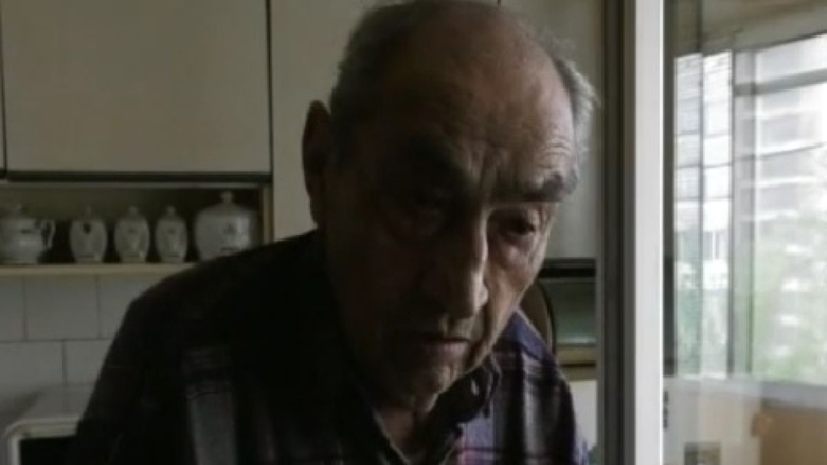 Добри хора искат да помогнат на дядото, който върна 80 лв в банката