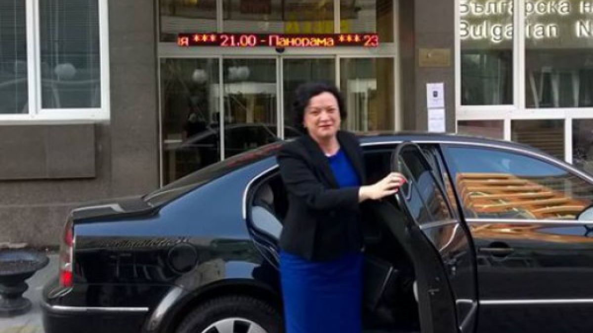 Ето ги колите на властта