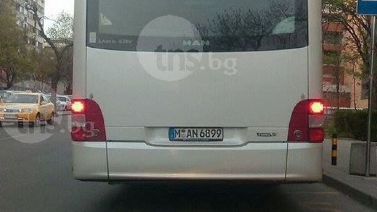 Автобус с немска регистрация вози пловдивчани (СНИМКА)