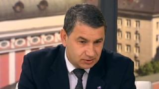 Байрактаров: Речта на Семир Ялчън цели превръщането на България в конфликтно огнище