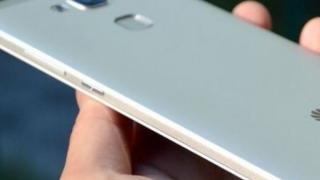 Новият Huawei P9 идва с двойна камера